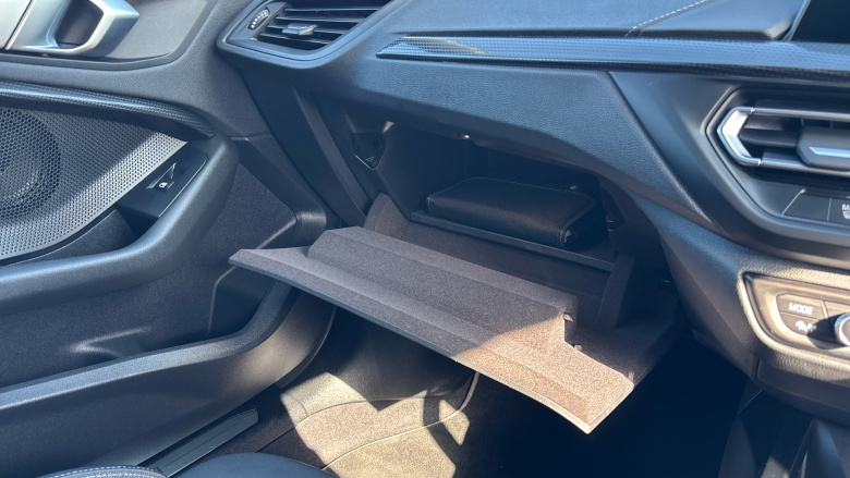 BMW 1 Series 118i [136] Sport 5dr Step Auto [Live Cockpit Pro] Petrol Hatchback